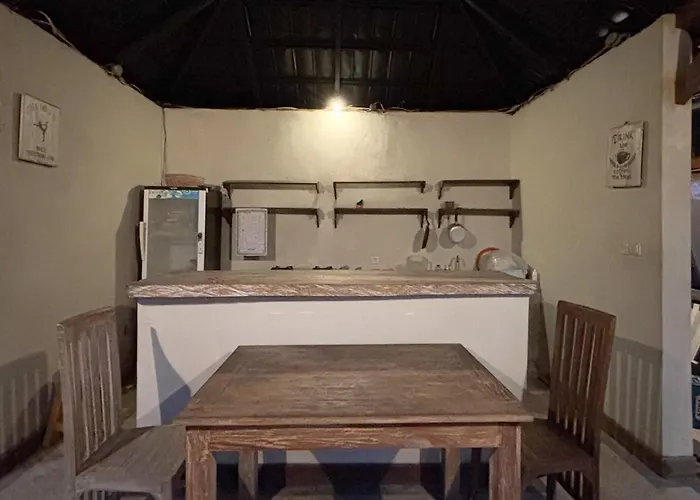 Amara Giri View Guest house