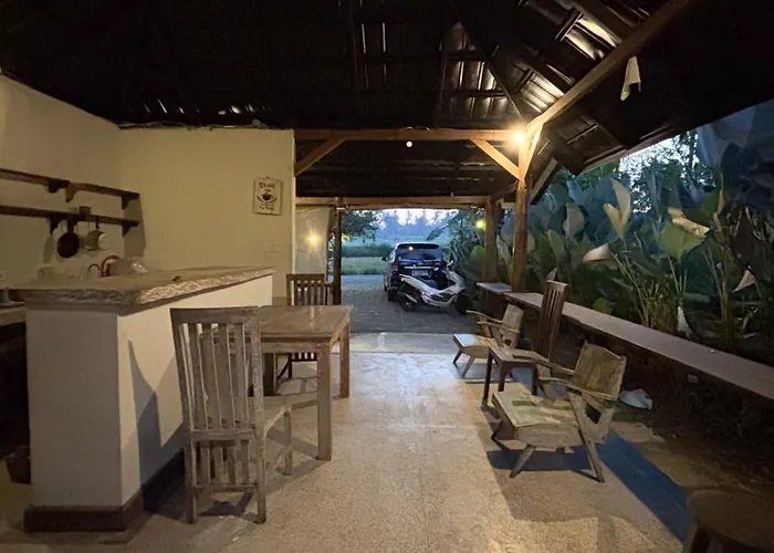Amara Giri View 3*